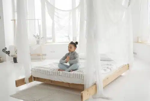 Les produits naturels pour protéger la chambre de bébé des moustiques