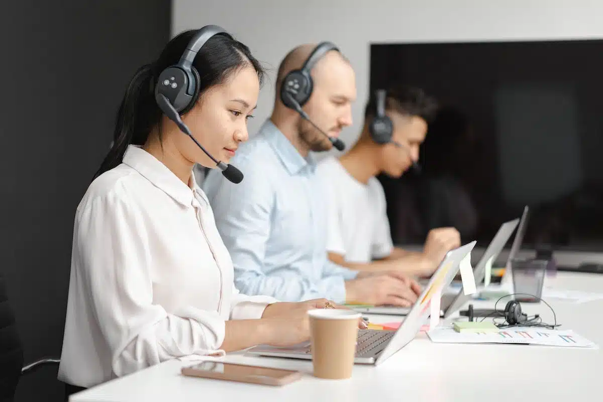 Les missions principales d’un agent de call center et leur impact sur votre entreprise