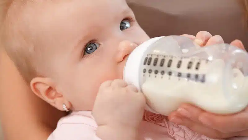 Les bienfaits du lait bébé pour la croissance et le développement