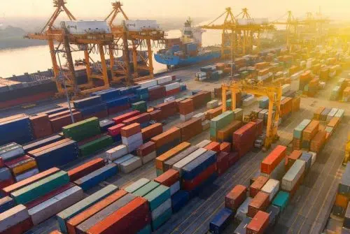 Quelle société de transport portuaire choisir à Marseille ?