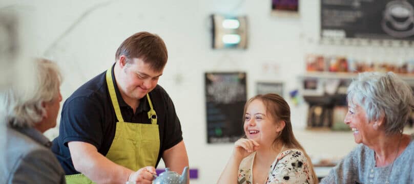 Handicap et emploi : La formation unique de Café Joyeux