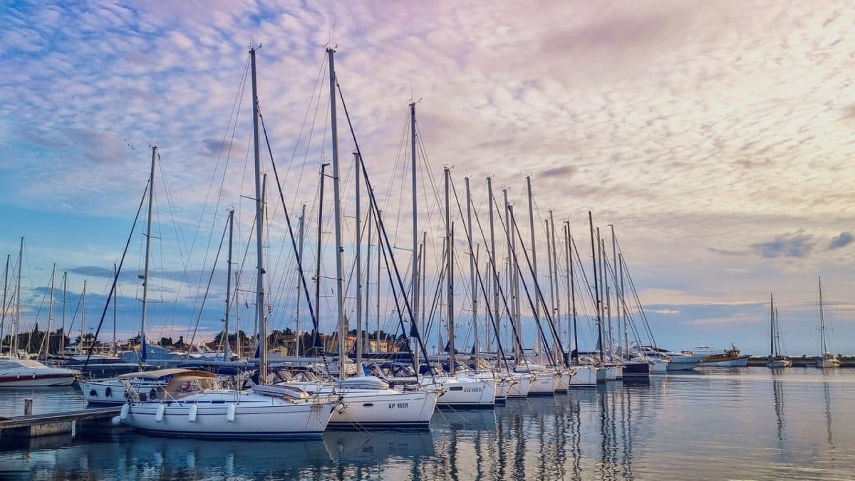 Les avantages d’une location en résidence de tourisme à Port Leucate pour vos vacances