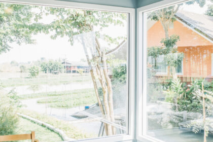 Profilé PVC : résistance et esthétique pour vos aménagements intérieurs